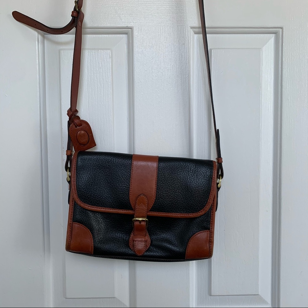Liz Claiborne Vintage Shoulder Purse